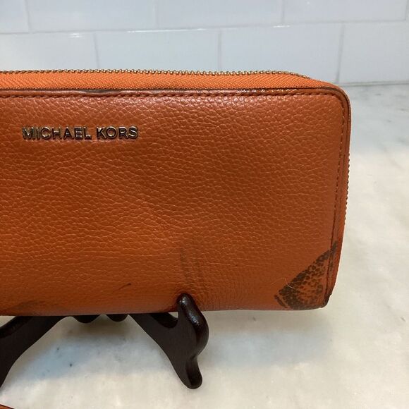 Michael Kors Jet Set Full Zip Continental Pebbled Leather Wristlet Wallet - Picture 3 of 13